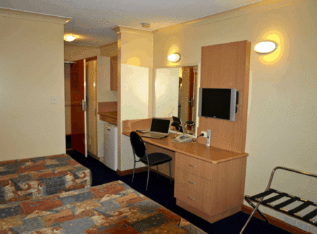 Airport Motel - Accommodation Resorts