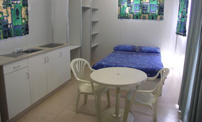 Blue Dolphin Caravan Park And Holiday Village - Accommodation Resorts 2