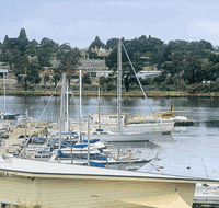 Leisure Inns Waterfront Lodge - Accommodation Resorts