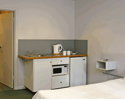 Leisure Inns Waterfront Lodge - Accommodation Resorts 3