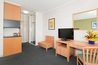 Quality Hotel Woden - Accommodation Resorts 3