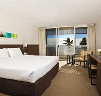 Mercure Hotel Harbourside Cairns - Accommodation Resorts