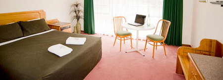 Manifold Motor Inn - Accommodation Resorts 1