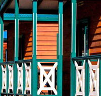 Riverglen Holiday Park - Accommodation Resorts