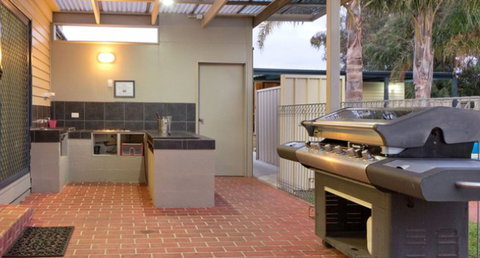 Rosebud Motel - Accommodation Resorts 0