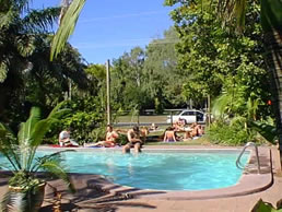 Dougies Backpacker Resort - Accommodation Resorts 0