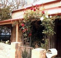 Bluebird Cottage - Accommodation Resorts