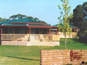 Carolynne's Cottages - Accommodation Resorts 0