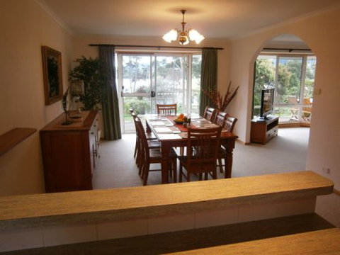 Portside Cygnet Accommodation - Accommodation Resorts 2