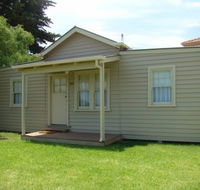 George Cottage - Accommodation Resorts