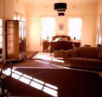Old Parkes Convent - Accommodation Resorts