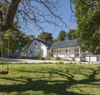 Sutton House - Accommodation Resorts