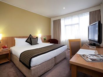 Mercure North Melbourne - Accommodation Resorts 1