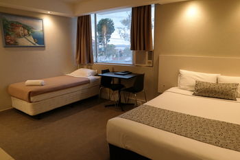 Parkville Place - Accommodation Resorts 3