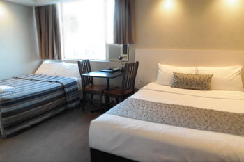 Parkville Place - Accommodation Resorts 15