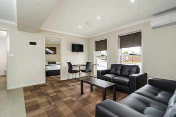 Parkville Place - Accommodation Resorts 21