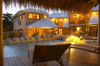 L'Auberge Noosa - Accommodation Resorts 0