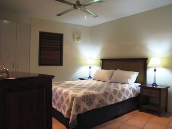 L'Auberge Noosa - Accommodation Resorts 4