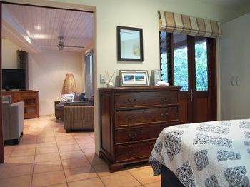L'Auberge Noosa - Accommodation Resorts 5