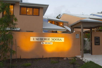 L'Auberge Noosa - Accommodation Resorts 6