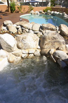 L'Auberge Noosa - Accommodation Resorts 20