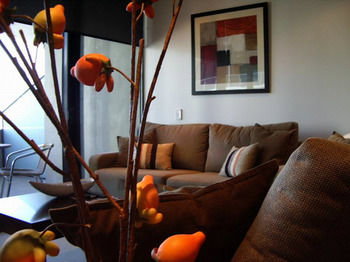 AKOM Docklands - Accommodation Resorts 2