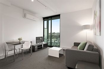Docklands Private Collection Of Apartments - Digital Harbour - Accommodation Resorts 1