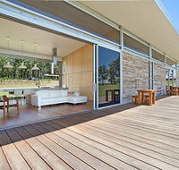 The Longhouse - Accommodation Resorts