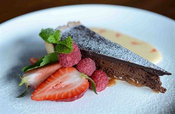 Makepeace Island - All Inclusive - Accommodation Resorts 0