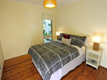 Taren Point Beach House - Accommodation Resorts 3
