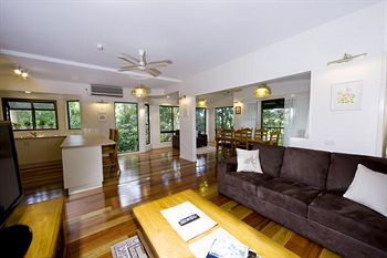 Montville Attic - Accommodation Resorts 10