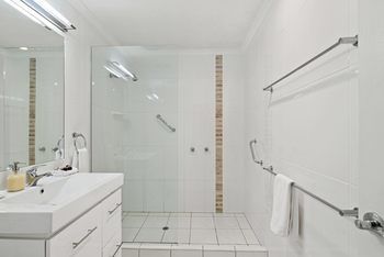 Eden Lodge - Accommodation Resorts 4