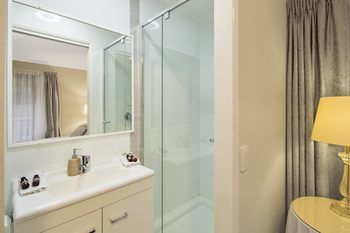 Eden Lodge - Accommodation Resorts 5