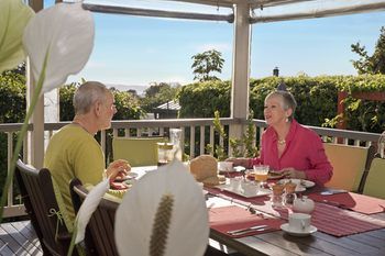 Eden Lodge - Accommodation Resorts 10