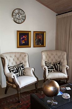 Arabella Guesthouse - Accommodation Resorts 3