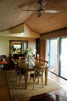 Arabella Guesthouse - Accommodation Resorts 4