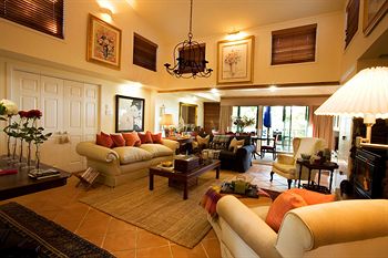 Arabella Guesthouse - Accommodation Resorts 5