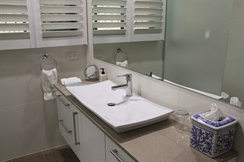 Arabella Guesthouse - Accommodation Resorts 23