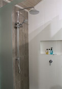 Arabella Guesthouse - Accommodation Resorts 24