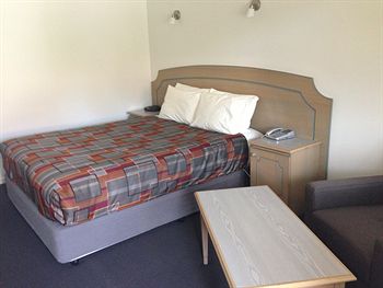 Nunawading Motor Inn - Accommodation Resorts 3