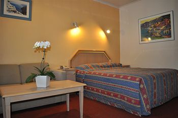 Nunawading Motor Inn - Accommodation Resorts 12