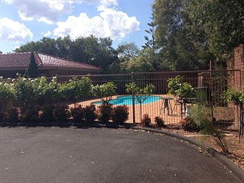 Nunawading Motor Inn - Accommodation Resorts 13