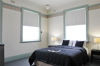 Hotel Gosford - Accommodation Resorts 6