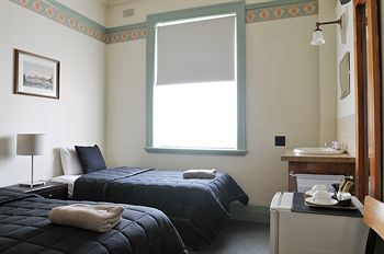 Hotel Gosford - Accommodation Resorts 21