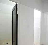 The Lakes Hotel - Accommodation Resorts