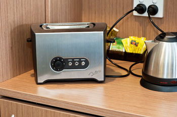 Colonial Terrace Motor Inn - Accommodation Resorts 44