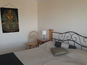 Australian Home Away @ Box Hill 21 - Accommodation Resorts 3