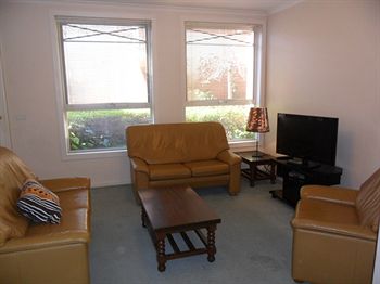 Australian Home Away @ Box Hill 21 - Accommodation Resorts 13