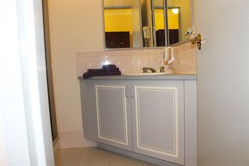 Colonial Motor Inn Lithgow - Accommodation Resorts 2