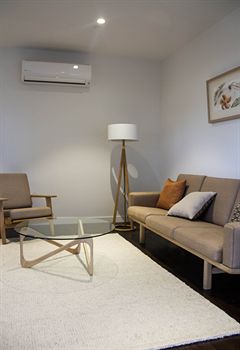 AKOM Prahran - Accommodation Resorts 1